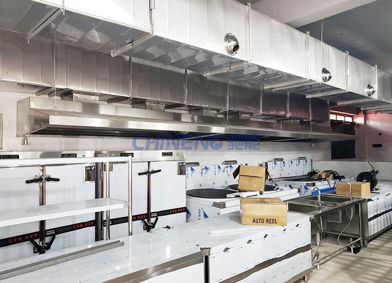 溫州泰順學府校餐配送中心廚房烹飪區