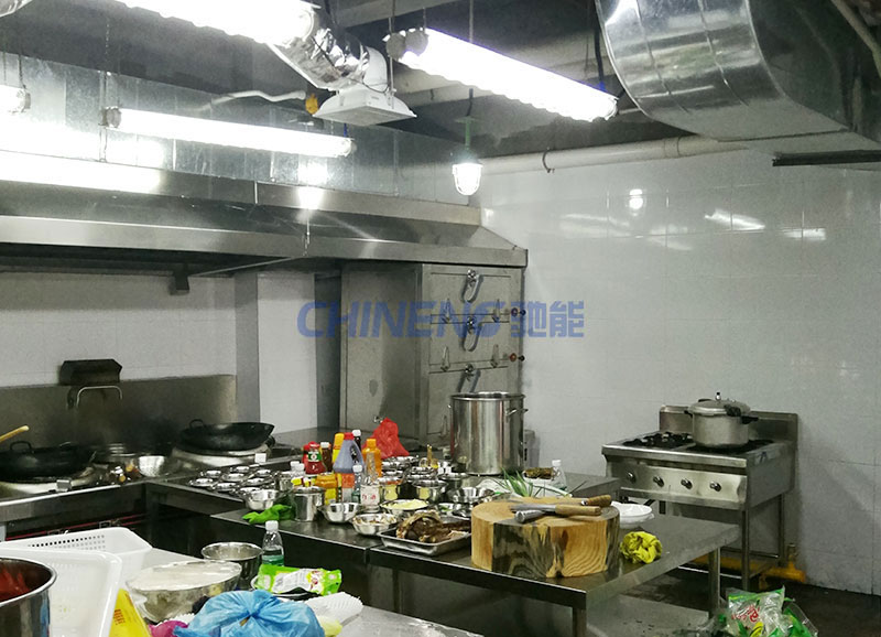 臘么香土菜館餐飲廚房烹飪區設備