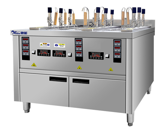 商用煮面爐在使用的時候要不要加水？